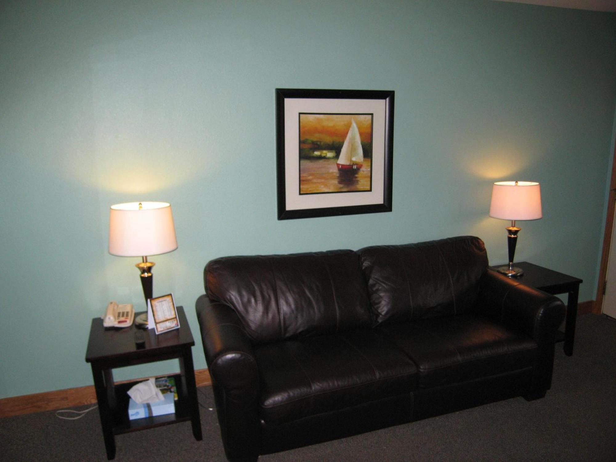 Travelers Motel 2*